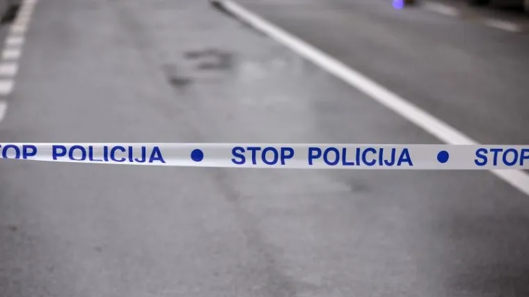 Jedna žena poginula, a vi&scaron;e ljudi ozlijeđeno u te&scaron;koj prometnoj nesreći kod Male Kapele
