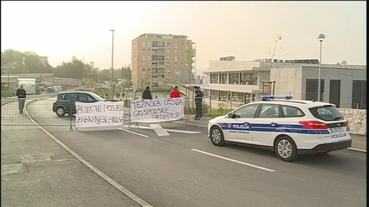 Bizarna priča iz Splita: Grad se uknjižio na tuđu zemlju pa se pohvalio izgradnjom ceste i &scaron;kole