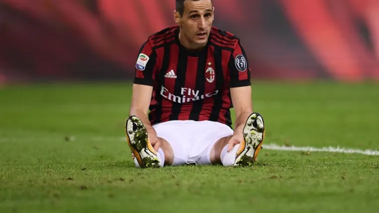 'Zviždi mu se bez razloga, ne opskrbljujemo ga dobro loptama'