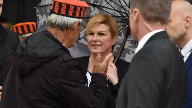 'Ne znam tko mu je rekao da je u Hrvatskoj zapaljena srpska zastava, to nije istina'