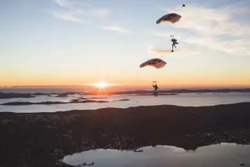 Kako ispuniti razglednicu pravilno – osnove pisanja razglednica