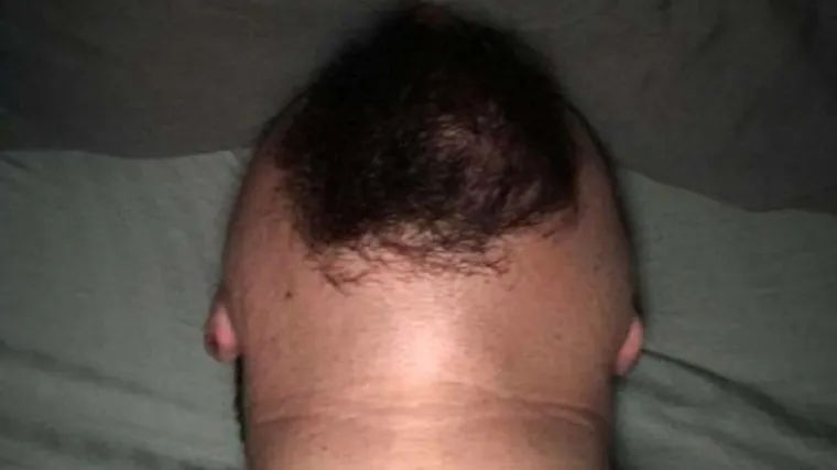 INTERNETOM SE ŠIRI URNEBESAN, ALI POMALO UZNEMIRUJUĆ IZAZOV: Bradonje se snimili u jako nelaskavim pozama