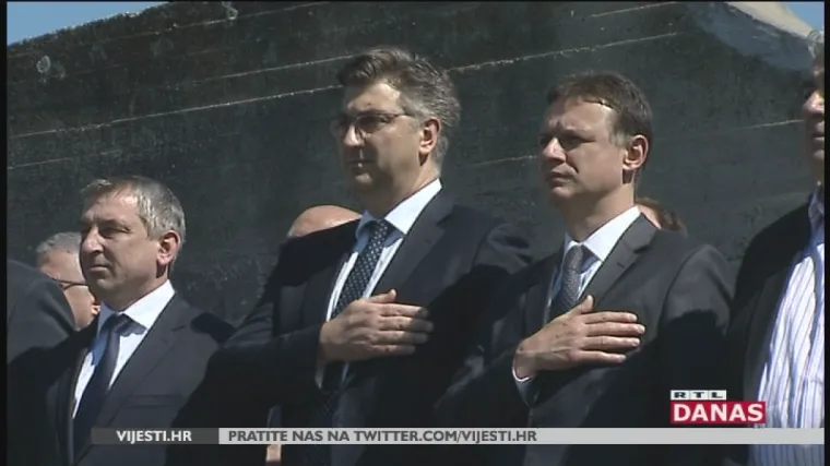 Dok se čeka Vučićev odgovor Plenković poručuje: 'S agresorom na Hrvatsku želimo graditi nove odnose'