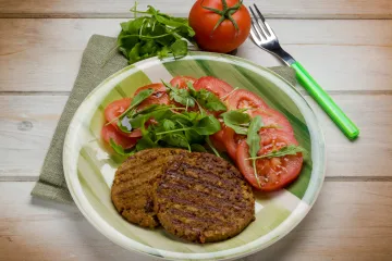 Zabranili vegetarijansku kobasicu, sojin odrezak i sojino mlijeko