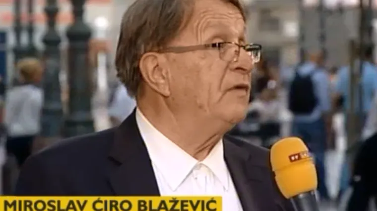 'J**o ti pas mater. Mater ti j**em...'