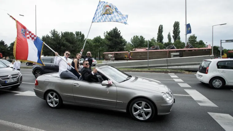 'Ima koja ne pije ba&scaron; kao ja i ne pravi dramu?': Slavonac traži pratnju za svatove