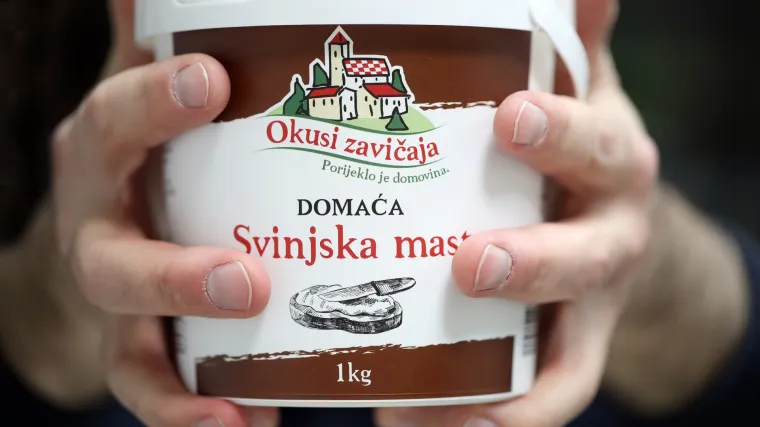 Kilogram svinjske masti u Slavoniji pao na ispod 5 kuna, a u Dalmaciji cijena iznad 20 kuna!