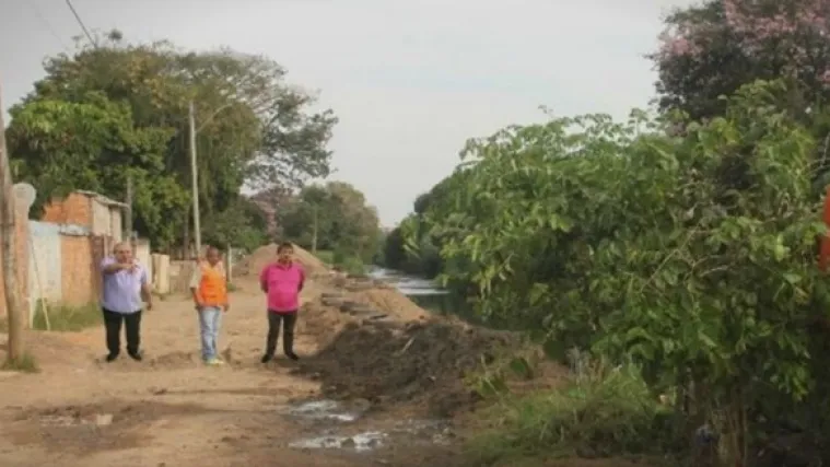 I ovaj gradonačelnik razmi&scaron;lja 'bandićevski', no umjesto da 'dela' - radije se foto&scaron;opira na mjesto događaja