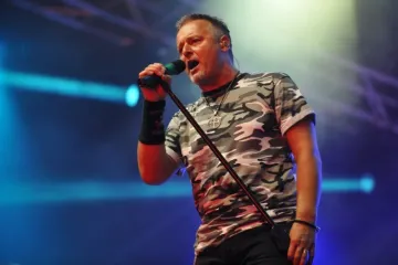 'Pjesma nikad nije bila izvedena bez tih stihova, to nije ustaški poklič'