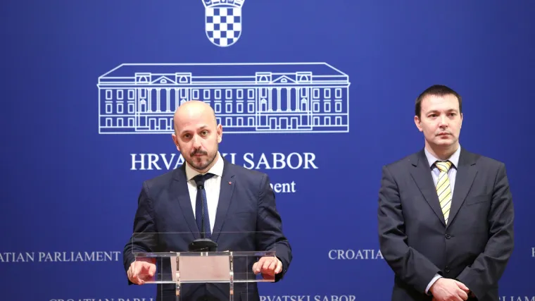 SDP-ovci tvrde: 'HDZ-ova briga za blokirane prestala je kada su predsjednicu njihove Udruge uvrstili na svoju listu'