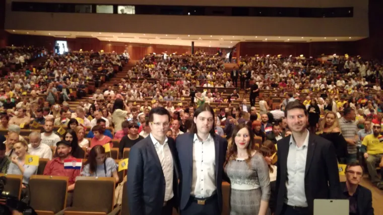 VIDEO Živi zid predstavio 'Vladu iz sjene': &Scaron;tercu demografija, a Pernar do&scaron;ao na svoje