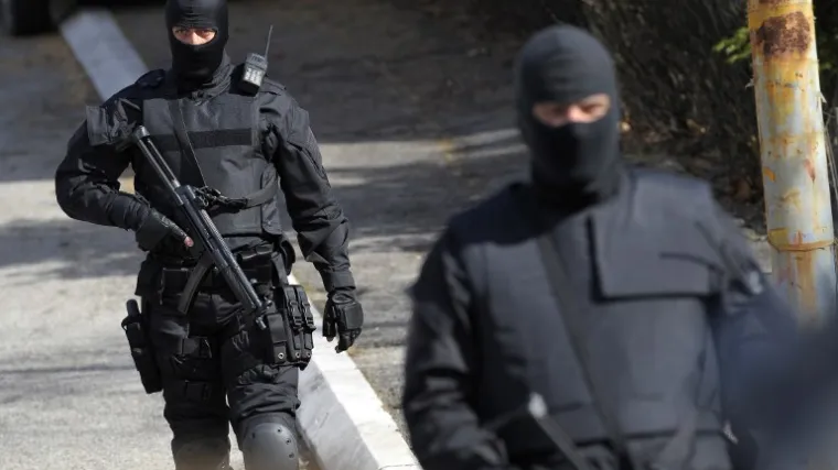 Mu&scaron;karca izre&scaron;etali sa sedam metaka, napad se dogodio ispred dječjeg vrtića