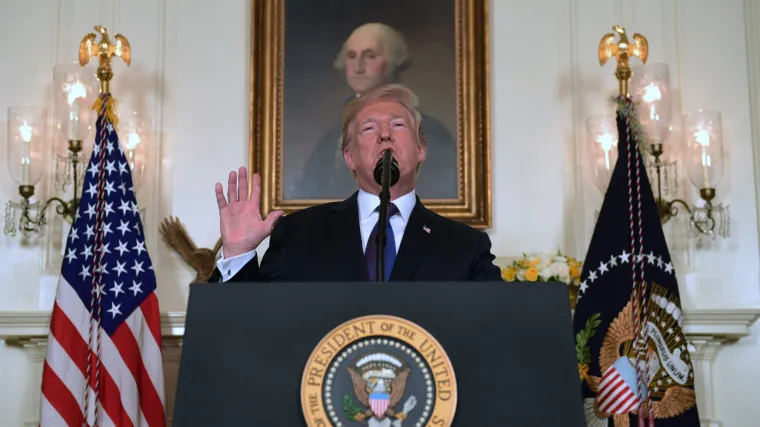 Trump odgodio uvođenje novih carina na uvoz čelika i aluminija za Kanadu, EU i Meksiko