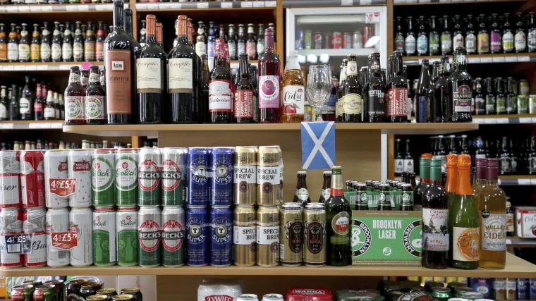 Građani i nisu odu&scaron;evljeni: &Scaron;kotska prva na svijetu uvodi minimalnu cijenu alkohola