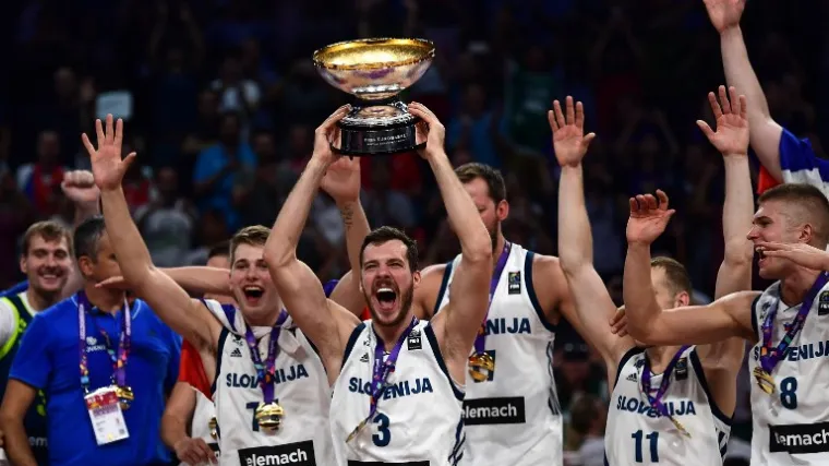 'Pogledajte Sloveniju. Pa NBA liga odlučuje prvaka Europe'