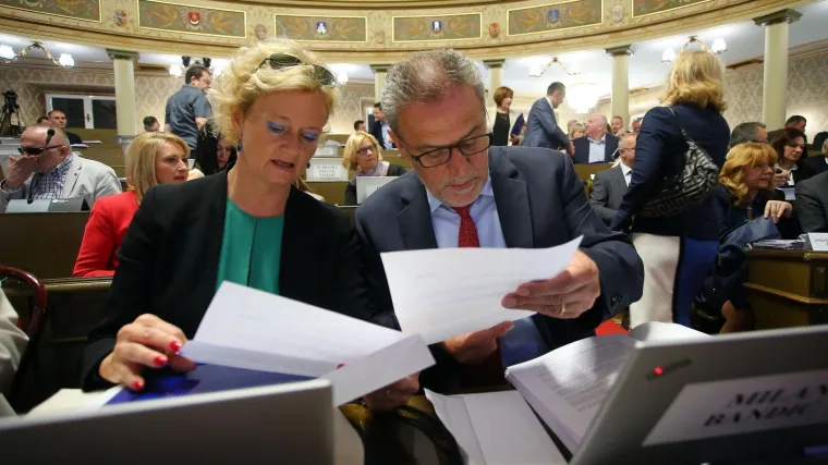 'Pona&scaron;amo se kao da Grad ima tih 110 milijuna kuna, a RH ih nema'