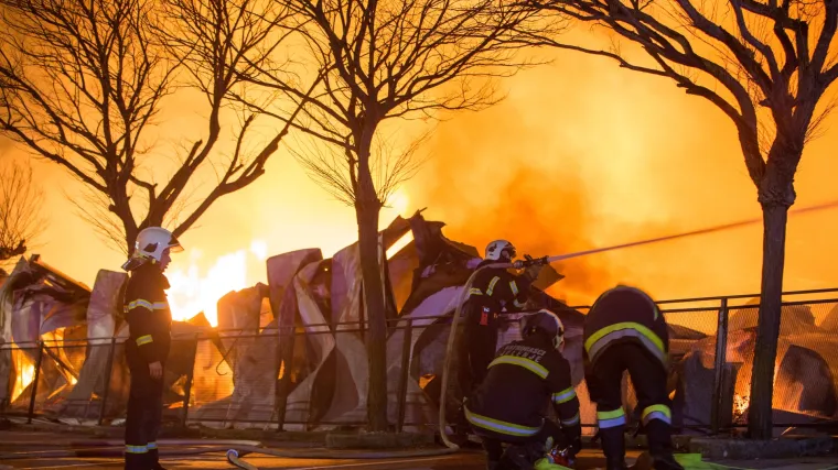 Zanimanje koje je debelo podcijenjeno: svim vatrogascima čestitamo njihov dan!