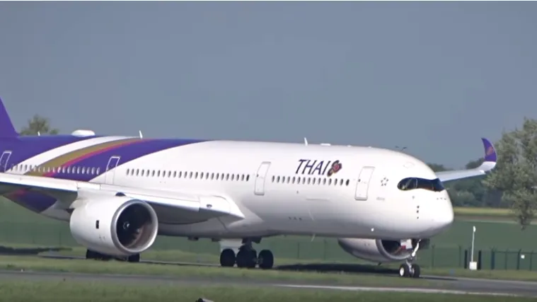 Avio kompanija zbog predugačkog imena putniku zaračunala dodatnu naknadu