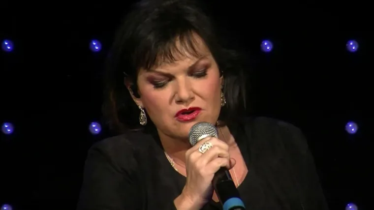 Dvije godine izbivala zbog problema s glasnicama