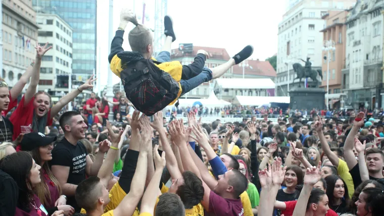 Sad kad znamo &scaron;to većina mladih slu&scaron;a, ostaje pitanje: hoće li cajke 'parati u&scaron;i' na ovogodi&scaron;njoj norijadi?