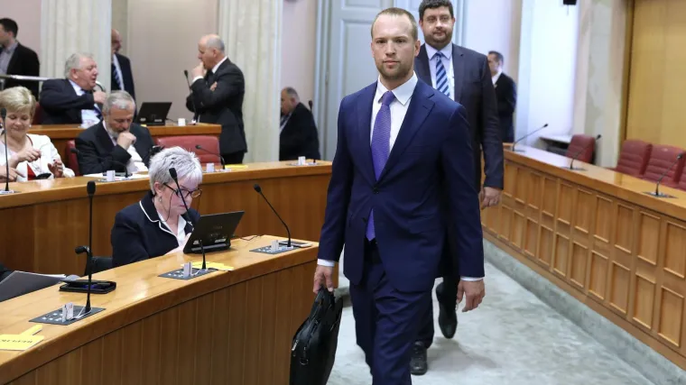 Saucha otkrio da povremeno konzumira marihuanu: 'Koristi to tu i tamo'