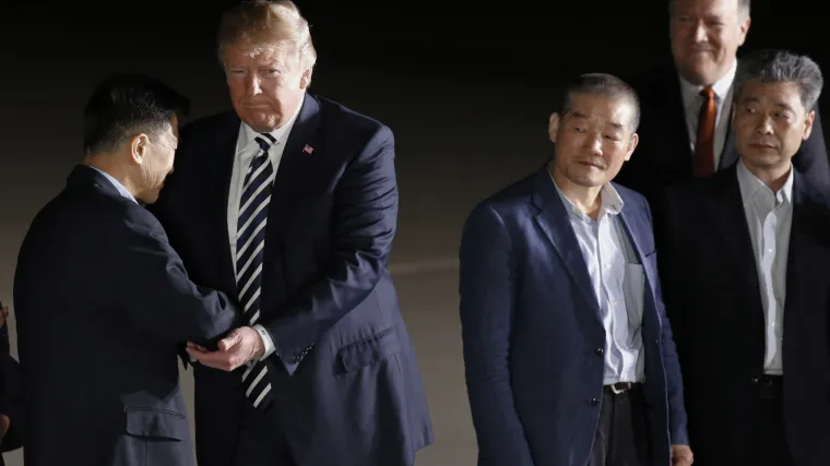 'Poseban trenutak za svjetski mir': Trump obznanio da će se s Kim Jong Unom susresti u Singapuru