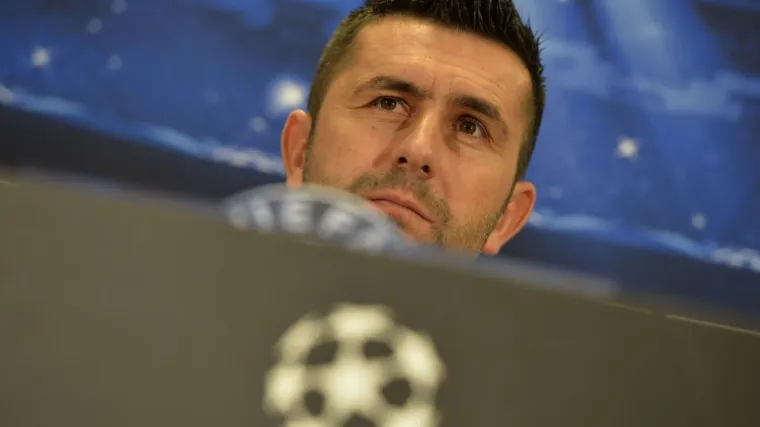 Najuren je s klupe trener koji tvrdi da je u posljednjih godinu i pol pet puta odbio Dinamo