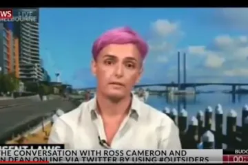 'Roditelji trebaju od svoje male djece tražiti dopuštenje za mijenjanje pelena'