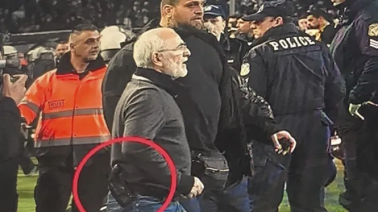 Pravi cirkus vlada u Grčkoj