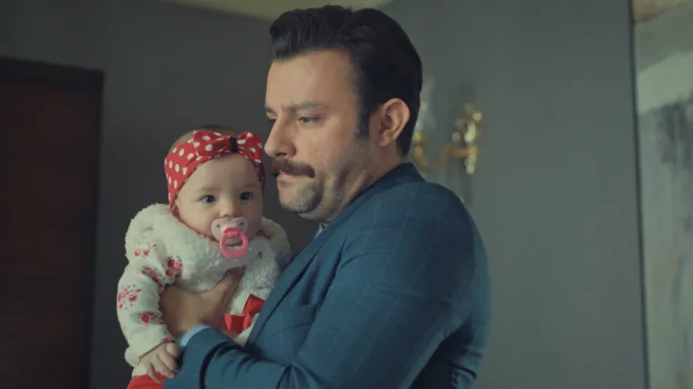 Fikret ne odustaje od razvoda a Garip prizna Esmi koliko mu je stalo do nje (Istanbulska nevjesta)