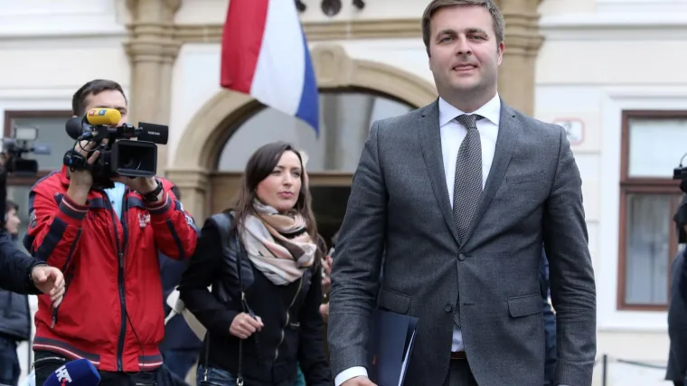 Ćorić nije razgovarao s premijerom o novoj funkciji: 'Nasljedniku Martine Dalić neće biti lako'