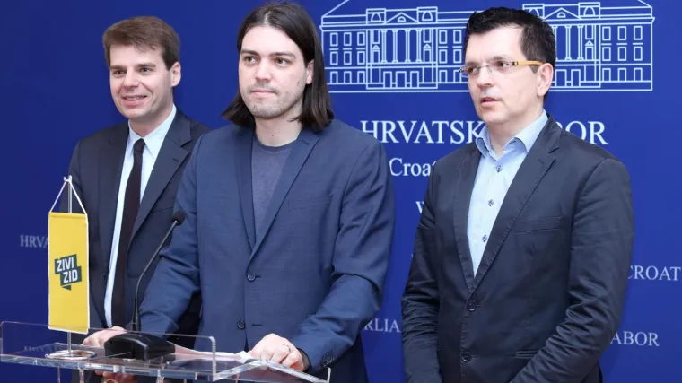 'Sve ono iz vremena Sanadera čime se bavi DORH, kontrolira Plenkovića i govori mu &scaron;to će raditi'