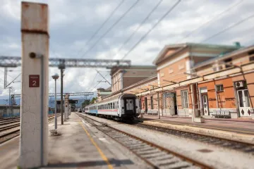 Ako ste se ikada zapitali, imamo odgovor: 'Zašto se oko kolodvora skuplja ološ?'