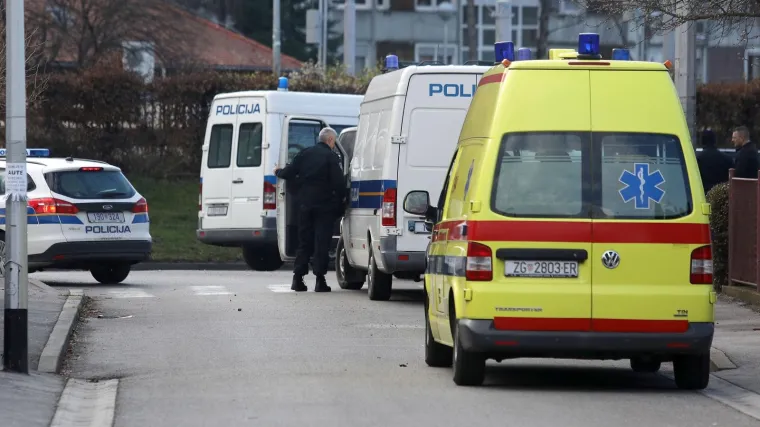 Sumnja se na ubojstvo, jedna osoba je privedena