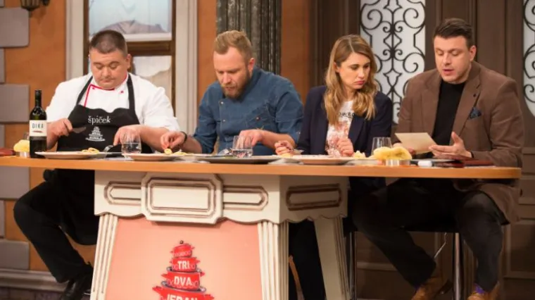 Predfinale: odsad natjecatelje ocjenjuju sva četiri člana žirija!