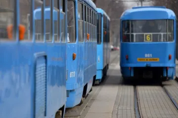 Ima još dobrih i poštenih ljudi: evo kako su dispečer ZET-a i vozač tramvaja pomogli curici i njenoj majci u nevolji