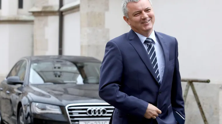 'Tolu&scaron;ić i ja ćemo preuzeti odgovornost oko Agrokora'