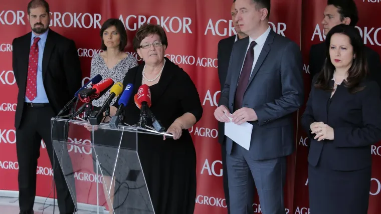 Oni kažu da nema napretka, on kaže da razgovori idu dalje