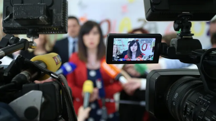 Divjak tvrdi da uputa o braniteljima ne predstavlja njenu odluku, Medved: 'Sve je usklađeno sa Zakonom'