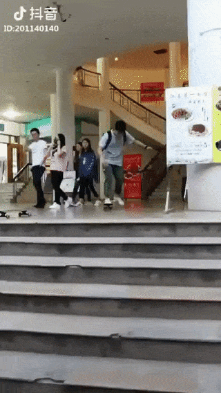 Niti zalaganje, niti izvedba