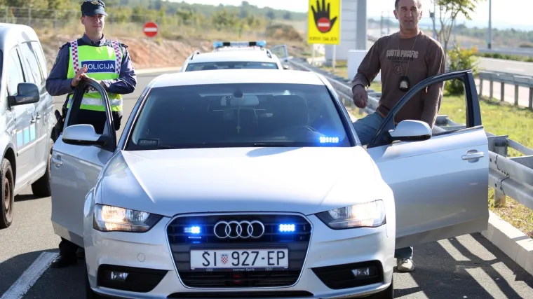 Rekorder vozio 233 km/h i zaradio masnu kaznu