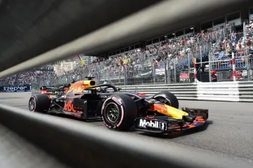 Drugi pole-position za Australca, ali i rekord kultne F1 staze