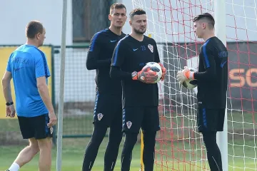 On priprema nasljednike za dobar rezultat, a zanimljivo najavljuje ogled s Messijem