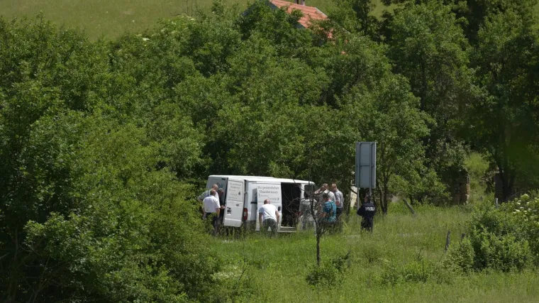 Ranjena djevojčica danas izlazi iz bolnice; krijumčar i dalje u bijegu