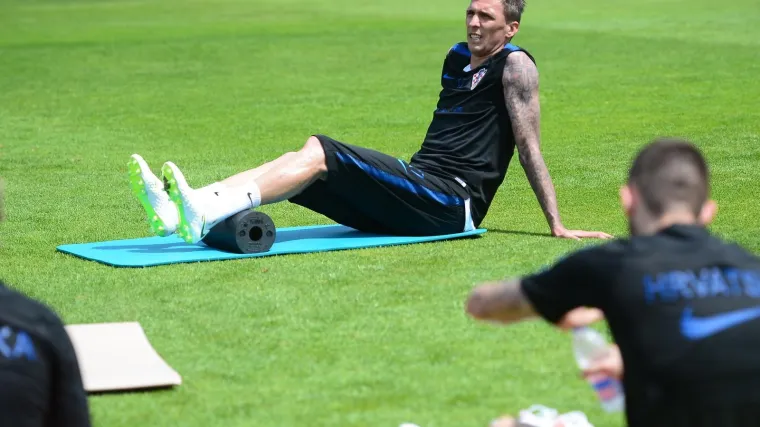 Dalić doživio &scaron;ok uoči Brazila; traži se Mandžina zamjena