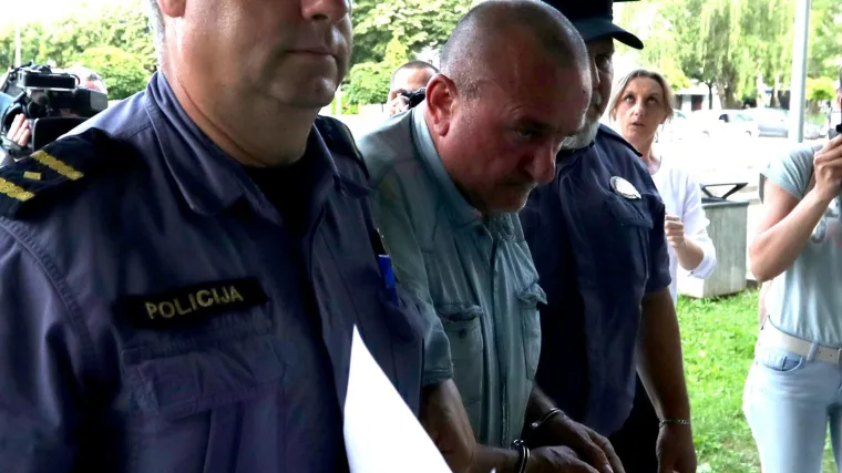 Dan i pol skrivao se u šumi, a onda završio u rukama policije