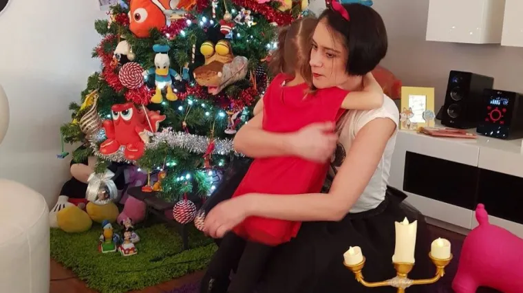 Odvjetnici uzeli čak i invalidninu njene kćeri, biv&scaron;i &scaron;ef komentira: 'Sama pala, sama se ubila'