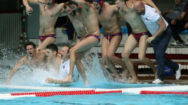 Juga&scaron;i u drami izbacili branitelja naslova i u&scaron;li u polufinale Lige prvaka