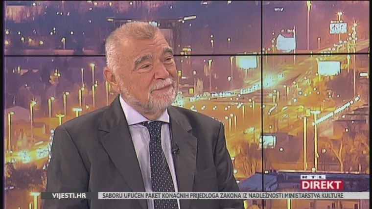 Mesić za RTL Direkt: 'Razmi&scaron;ljam da se kandidiram protiv Kolinde Grabar-Kitarović!'
