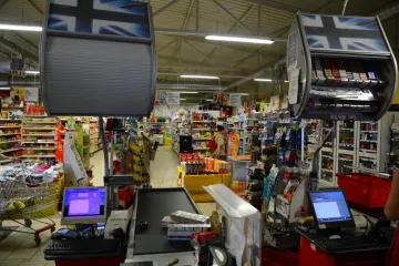 Trgovci jedni drugima kradu kadar bildanjem uvjeta, transfer se plaća 500 kuna